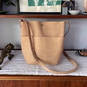 Able leather purse